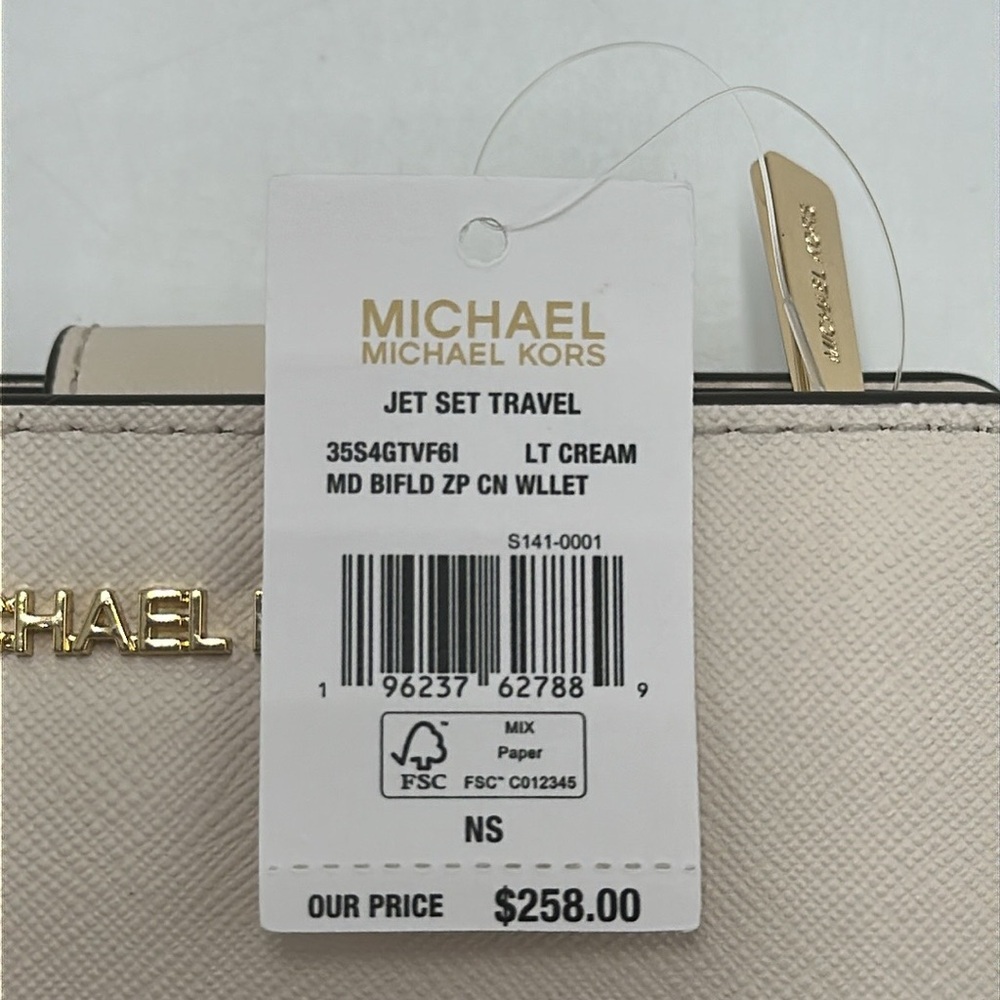 Michael Kors Jet Set Medium Floral Embellished Signature Logo Bi-Fold Wallet - Picture 15 of 15